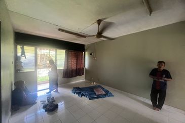 Flat PKNS, Seksyen 24