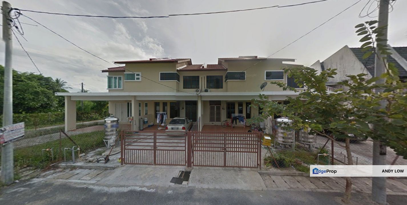 Rumah 2 Tingkat Wakaf Bharu – Nilai Pasaran RM420k, Jual RM320k, Kelantan, Tumpat