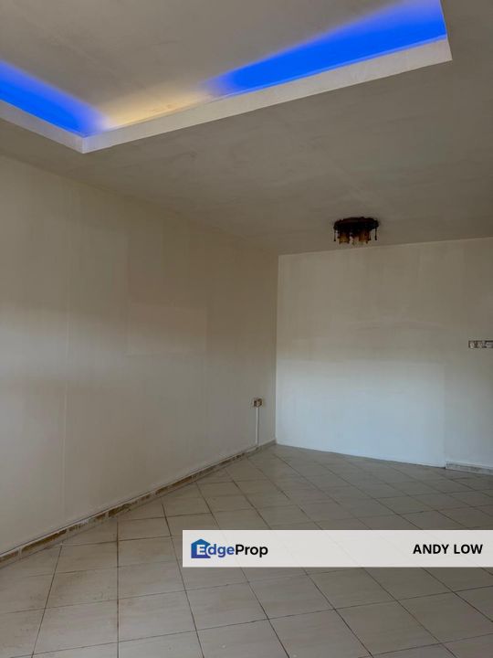 Rumah 2 Tingkat Wakaf Bharu – Nilai Pasaran RM420k, Jual RM320k, Kelantan, Tumpat