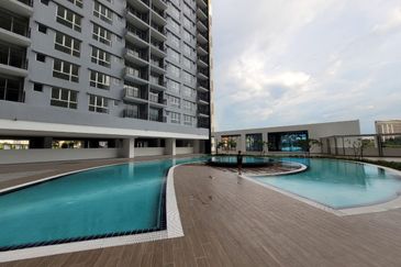 Platinum Splendor Residence