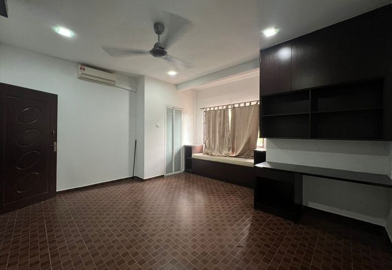 Jalan SP 4 @ Bandar Saujana Putra