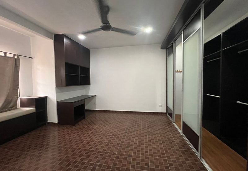 Jalan SP 4 @ Bandar Saujana Putra