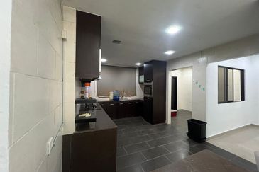 Jalan SP 4 @ Bandar Saujana Putra