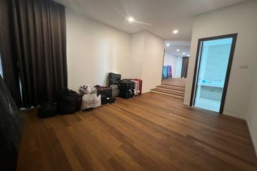 Taman Duta, Bukit Tunku (Kenny Hills) 5 Storey Bungalow with lift 