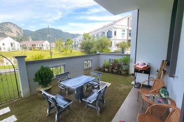 Peranakan Straits, Setia Eco Templer