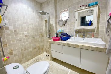 Bandar Menjalara (Desa Seri Mahkota)