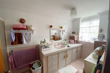 Bandar Menjalara (Desa Seri Mahkota)