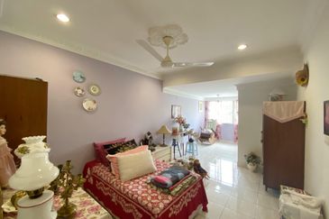 Bandar Menjalara (Desa Seri Mahkota)