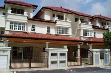 Laman Rimbunan , Limited Corner Unit 