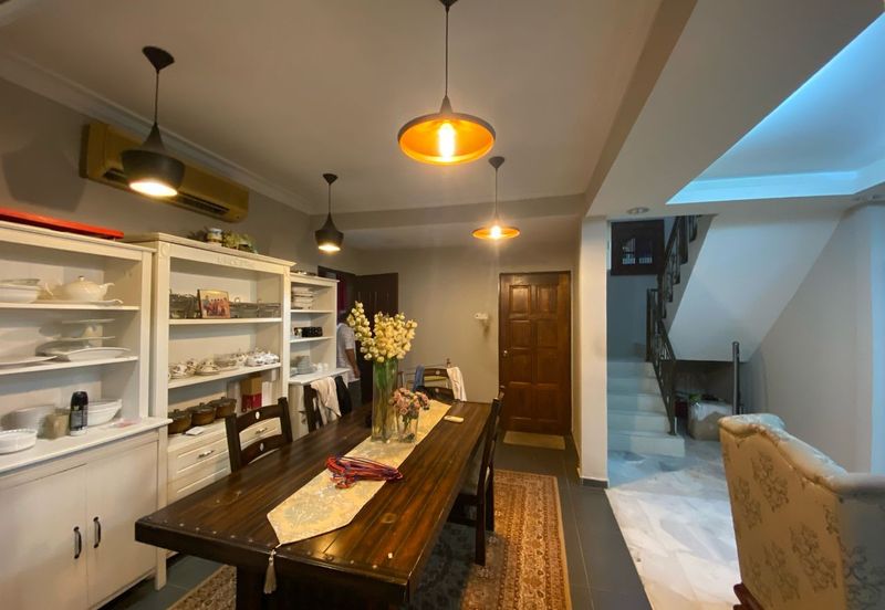 Bandar Menjalara (Desa Seri Mahkota)