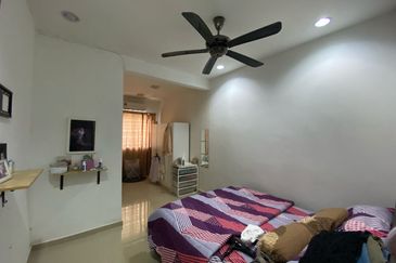 Bandar Menjalara (Desa Seri Mahkota)