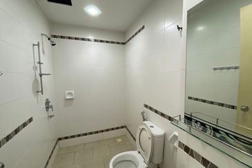 Laman Rimbunan , Limited Corner Unit For Sell 