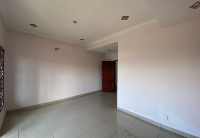 Laman Rimbunan , Limited Corner Unit For Sell 