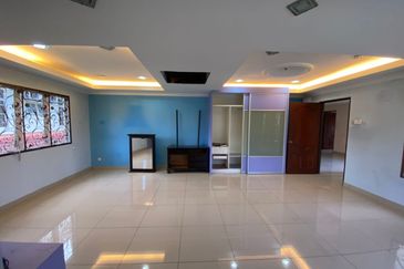 Laman Rimbunan , Limited Corner Unit For Sell 