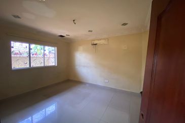 Laman Rimbunan , Limited Corner Unit For Sell 