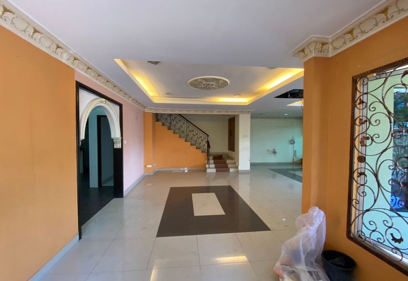 Laman Rimbunan , Limited Corner Unit For Sell 