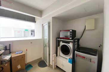 Royalle Condominium @ North Kiara