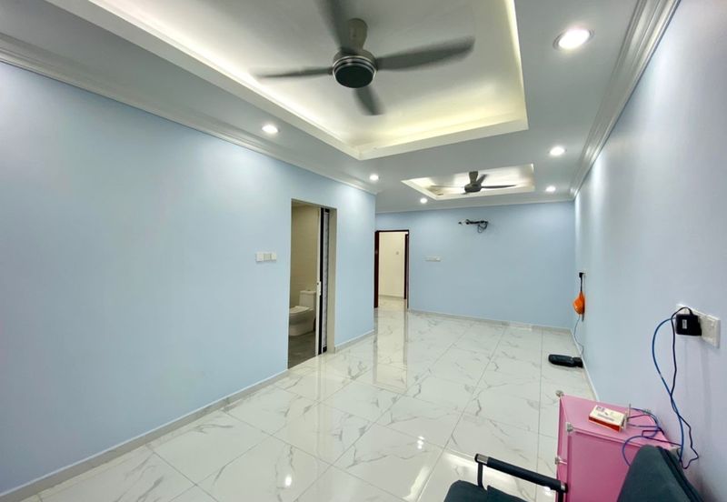 Bandar Menjalara (Desa Seri Mahkota)