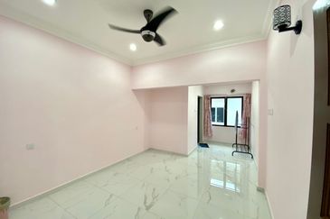 Bandar Menjalara (Desa Seri Mahkota)