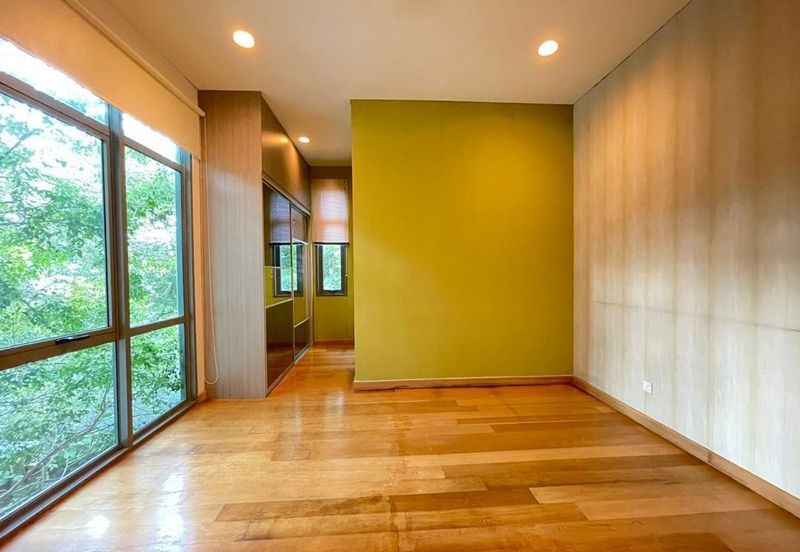 The Residence, Mont Kiara