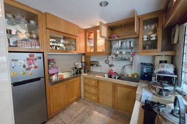 Bandar Menjalara (Desa Seri Mahkota)