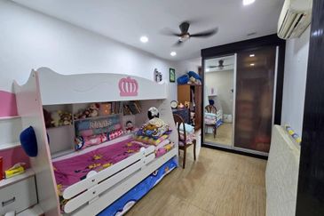 Bandar Menjalara (Desa Seri Mahkota)