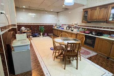 Bandar Menjalara (Desa Seri Mahkota)