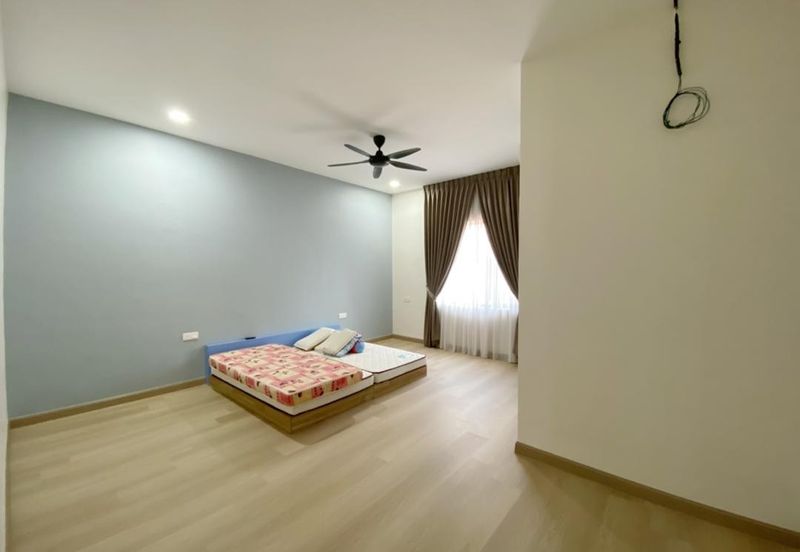 Bandar Menjalara (Desa Seri Mahkota)