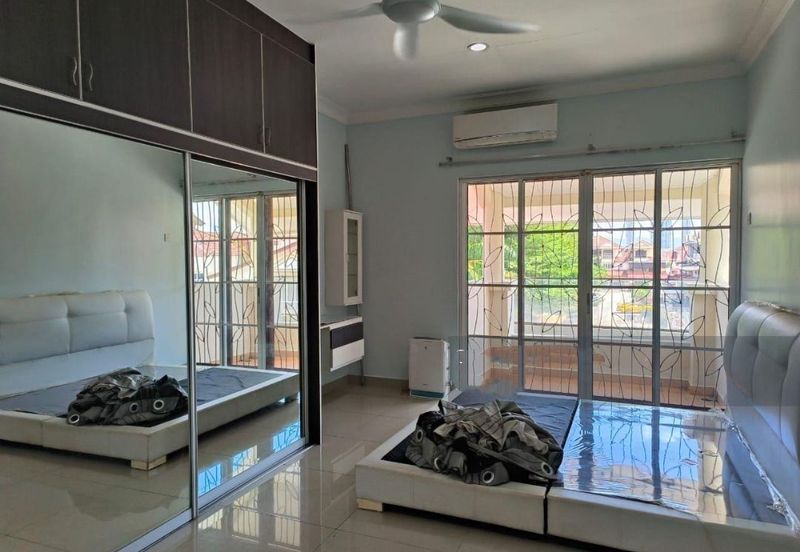 Laman Rimbunan , Kepong