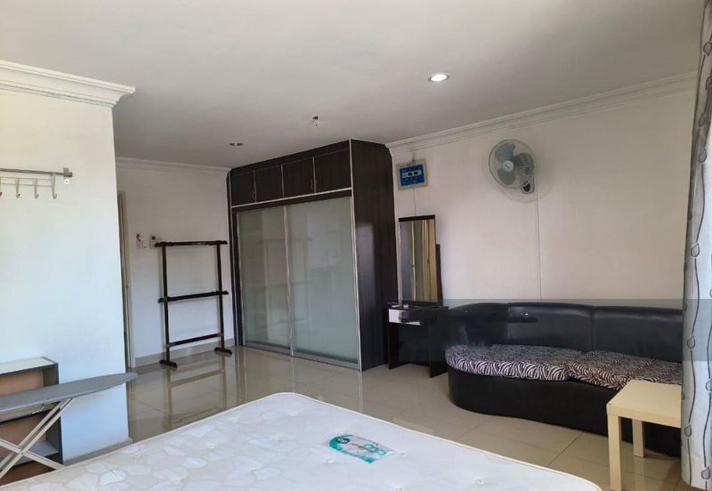 Laman Rimbunan , Kepong