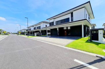 Dremien @ Eco Ardence