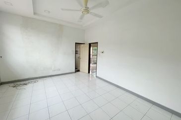 Bandar Menjalara (Desa Seri Mahkota)