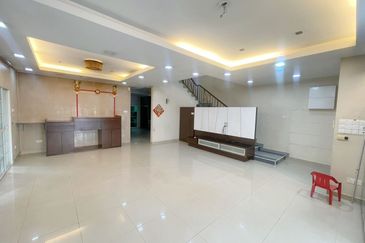 Bandar Menjalara (Desa Seri Mahkota)