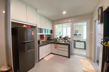 Bayu Damansara Damai , Freehold , Move In Condition 