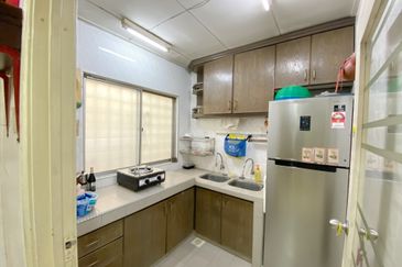 Bandar Menjalara (Desa Seri Mahkota)