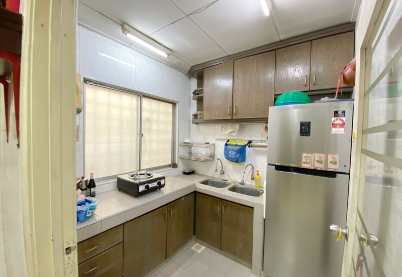 Bandar Menjalara (Desa Seri Mahkota)