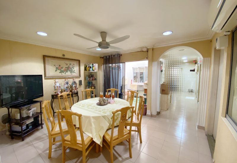 Bandar Menjalara (Desa Seri Mahkota)