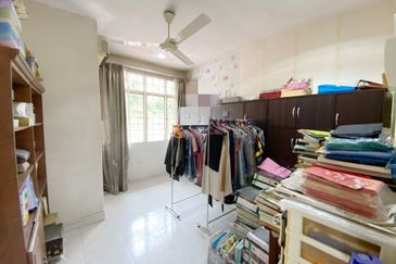 Bandar Menjalara (Desa Seri Mahkota)