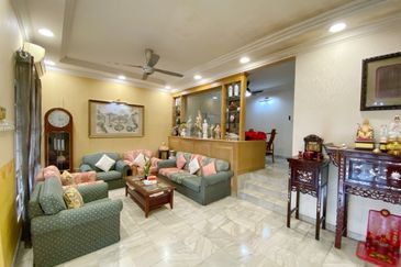 Bandar Menjalara (Desa Seri Mahkota)