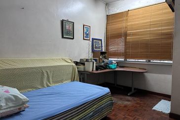 Bandar Menjalara (Desa Seri Mahkota)