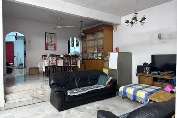 Bandar Menjalara (Desa Seri Mahkota)