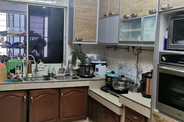 Bandar Menjalara (Desa Seri Mahkota)