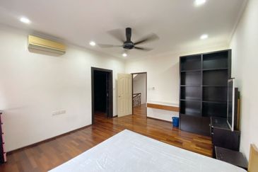 Sunway Spk Damansara 2.5 Sty House , Well Kept 