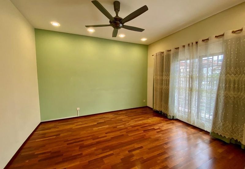 Sunway Spk Damansara 2.5 Sty House , Well Kept 