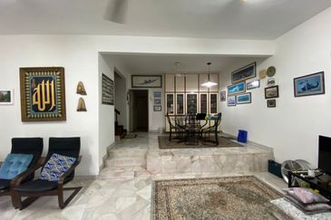 Bandar Menjalara (Desa Seri Mahkota)