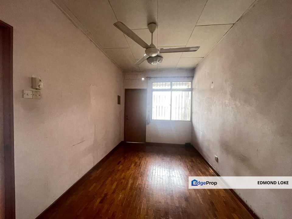 Taman Bukit Maluri , Basic , Good Location , Kuala Lumpur, Kepong
