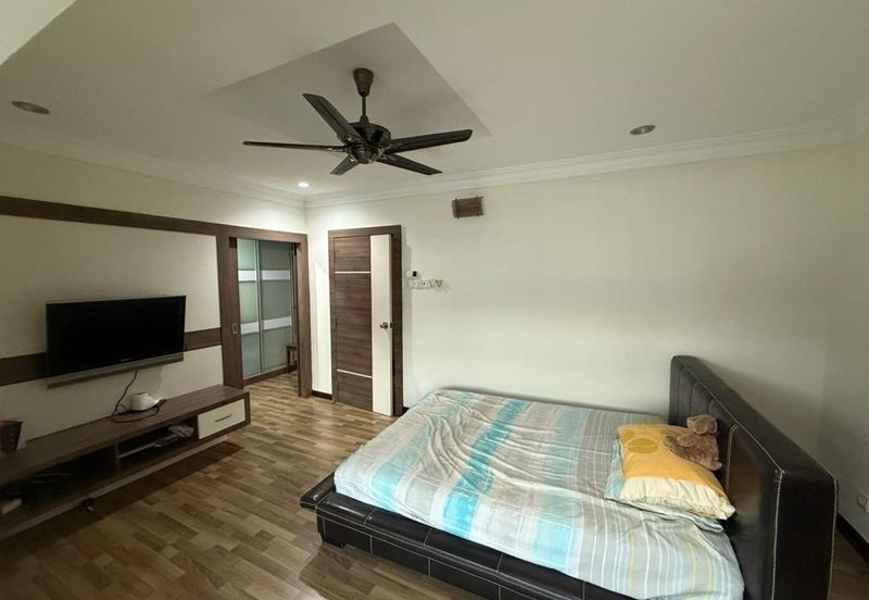 Bandar Menjalara (Desa Seri Mahkota)