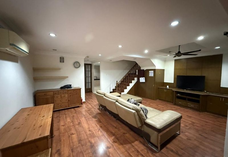 Bandar Menjalara (Desa Seri Mahkota)