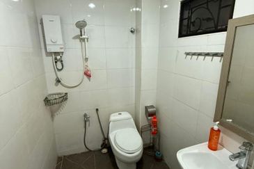 Bandar Menjalara (Desa Seri Mahkota)