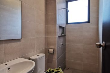 New Superlink Terrace, Alma